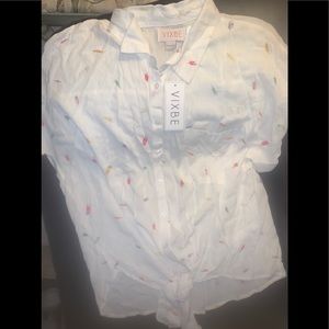 Vixbe Short Sleeve Too NWT SIZE LARGE